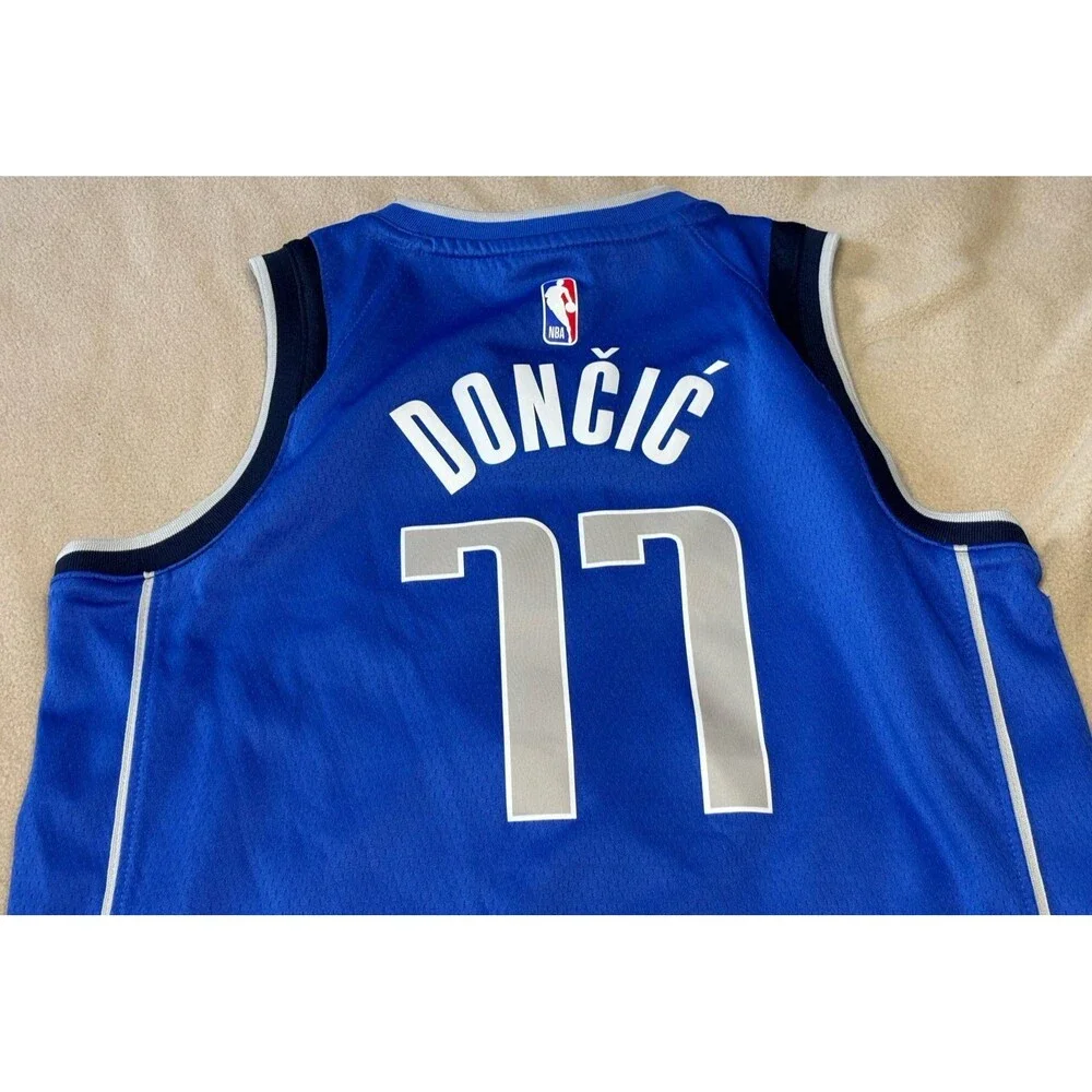 Luka Doncic Dallas Mavericks Edition Swingman #77 Jersey Size Youth M